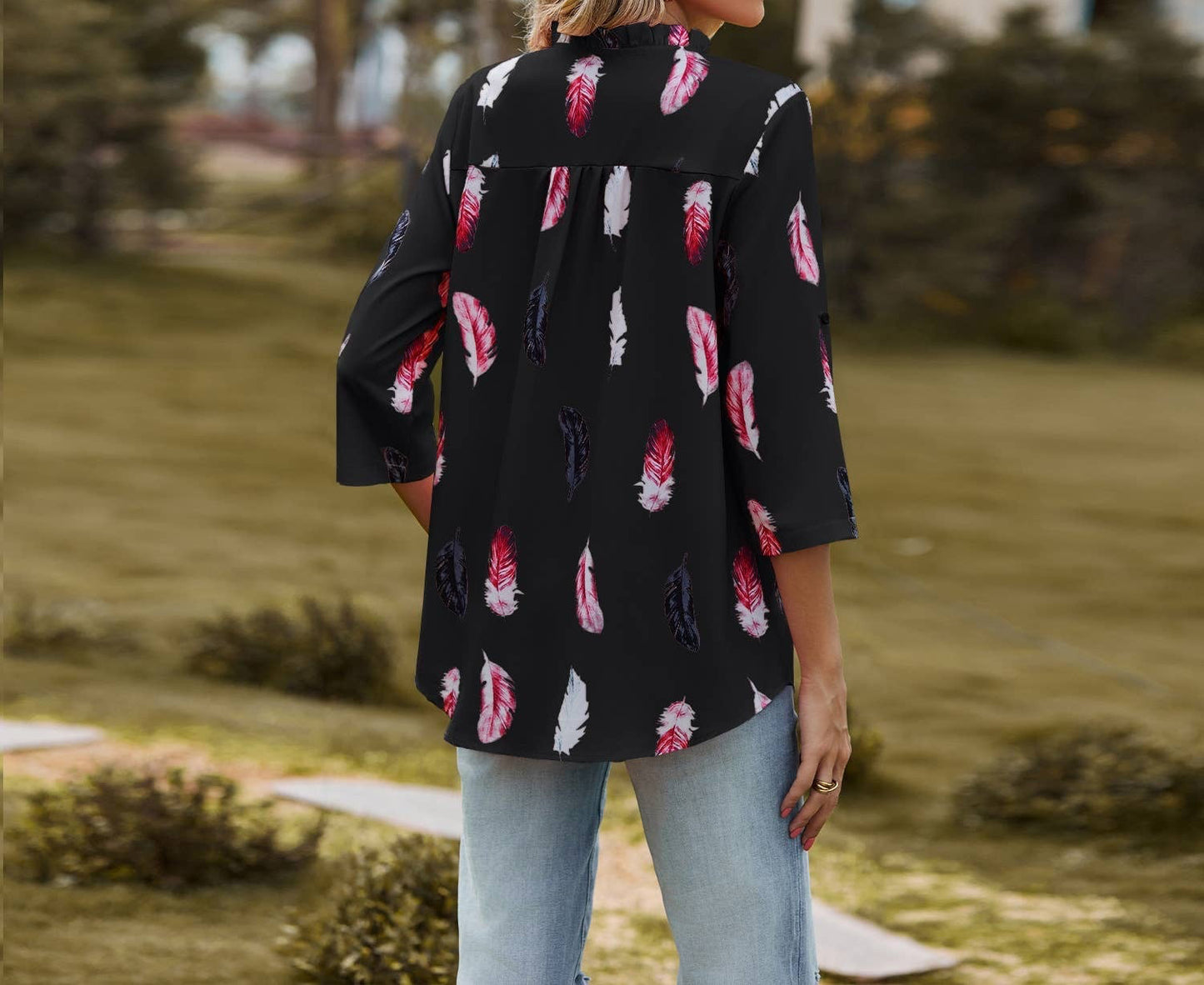Women's Feathered Print Long Sleeve Blouse