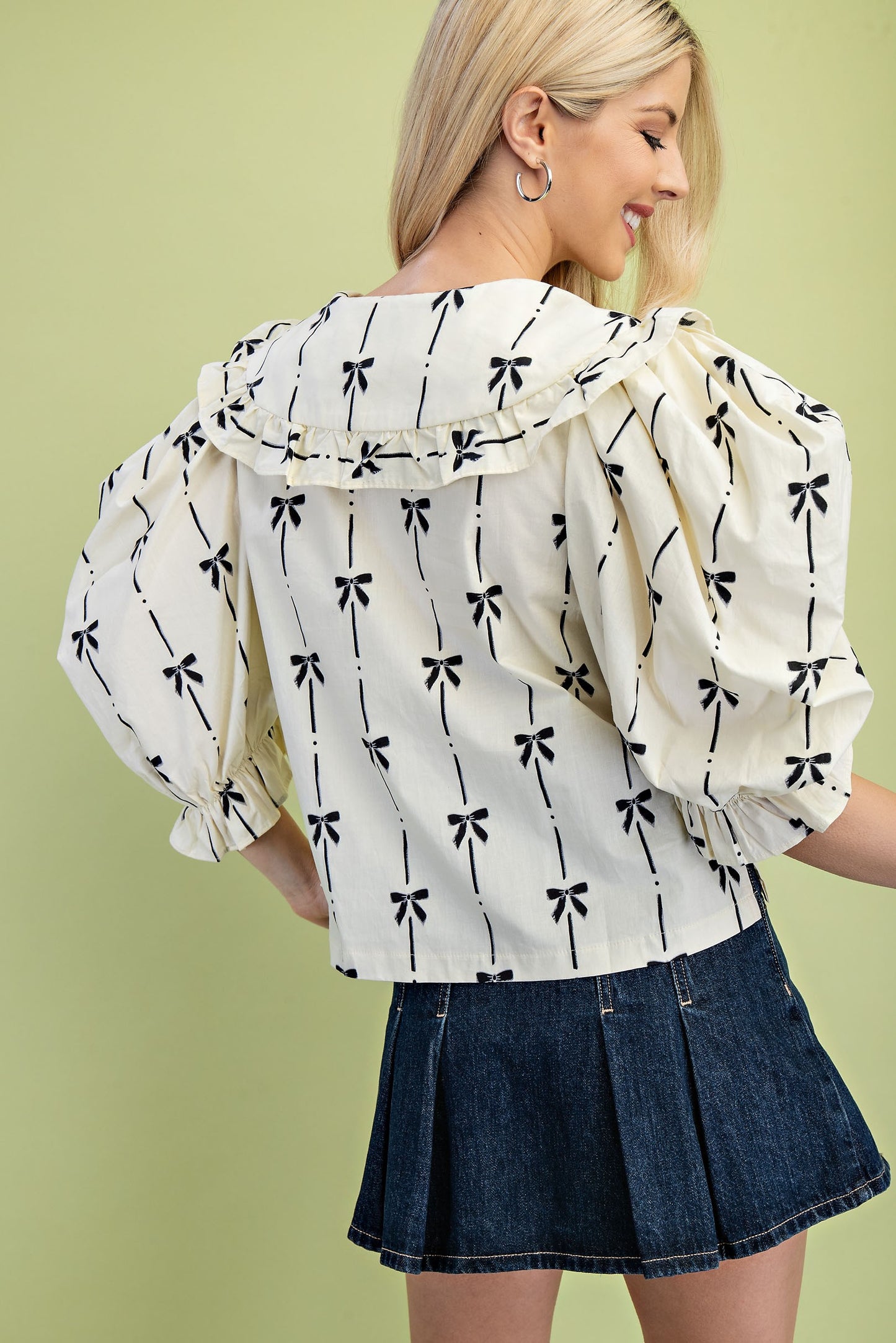 Bow Print Puff Sleeve Blouse