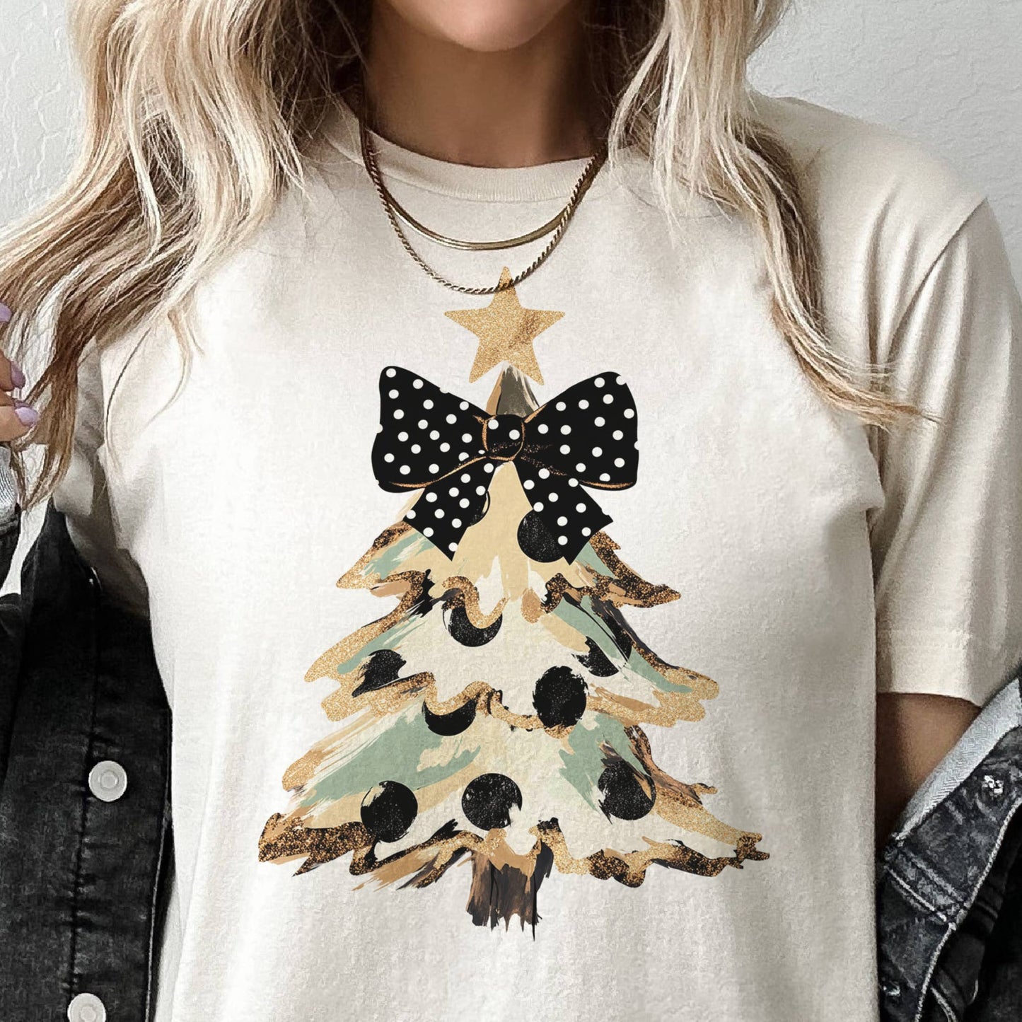 Christmas Camo Print Coquette Tree Holiday Graphic Tee: Cream